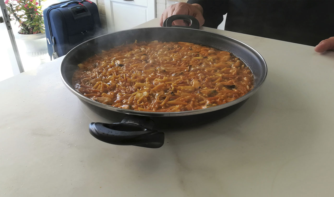 Cooking Rak in Casa Interior - Fideua