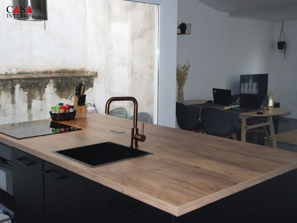 Modern kitchen Küchentime Touch Black in Alicante